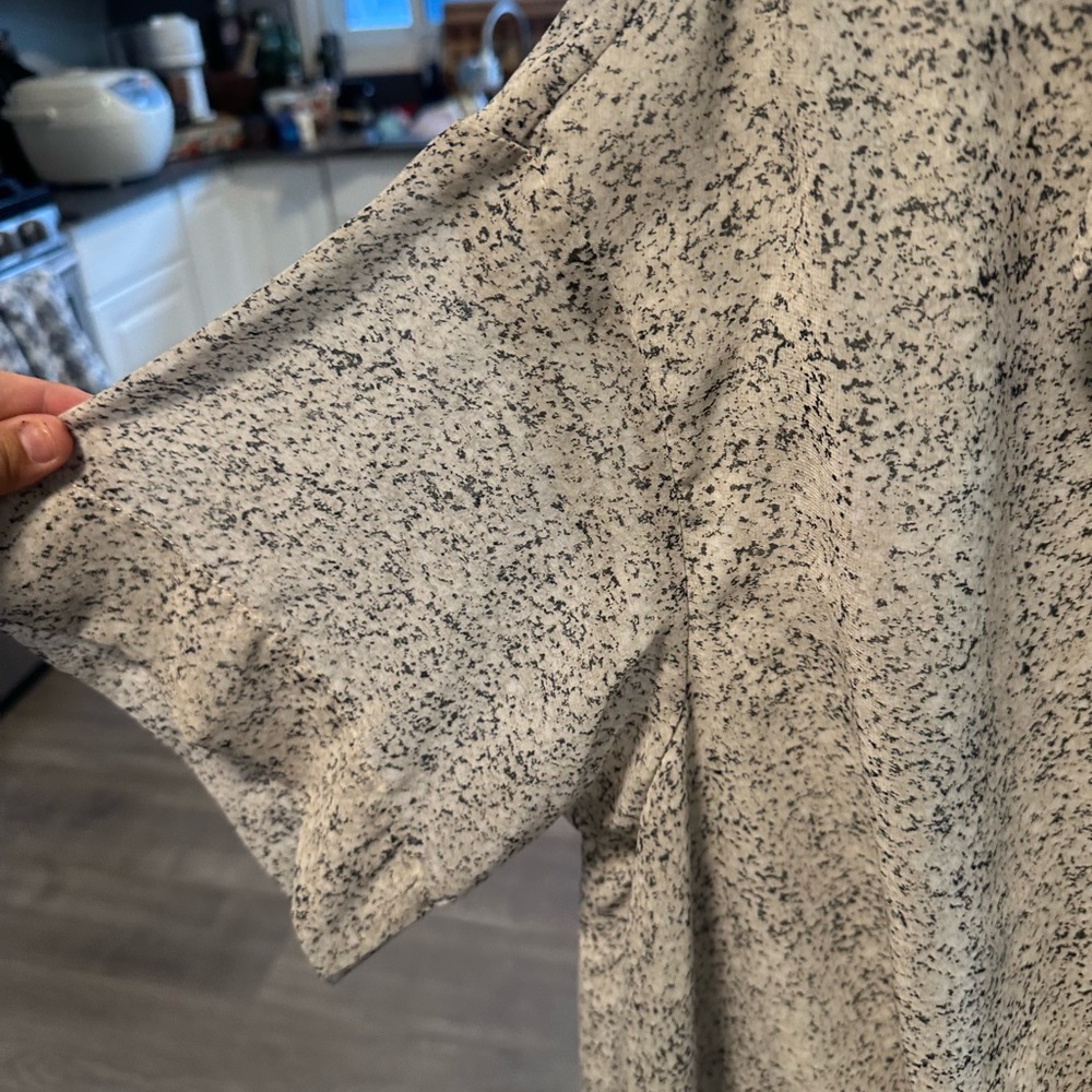 Calvin Klein Speckled Cream Blouse - Picture 7 of 10